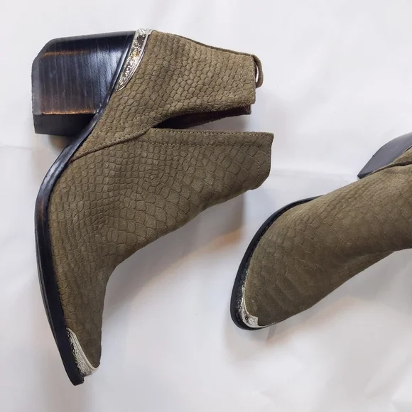 🌿FREE PEOPLE JEFFREY CAMPBELL BOOTIES🌿 - Picture 7 of 14